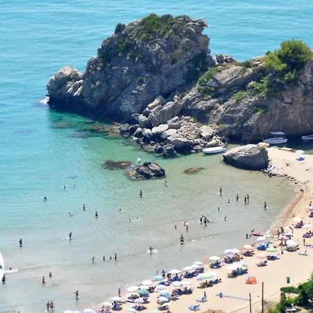 Vicky Corfu * Agios Ioannis (Corfu)